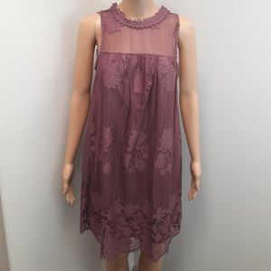 Women's lace dress